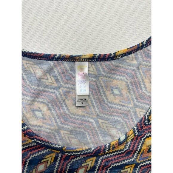 LuLaRoe Lynnae Multicolor Geometric Long Sleeve Top Sz Small NEW - Picture 6 of 9
